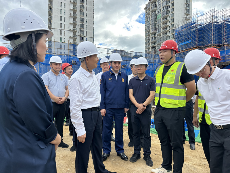 海南省省長(zhǎng)劉小明親臨集團(tuán)海南分公司承...